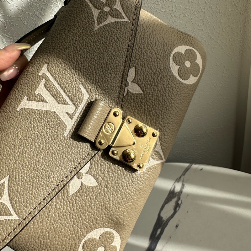 Lv斑鳩灰法棍包🌟🌟🌟雙背帶-18