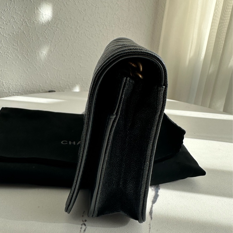 Chanel boy woc 荔枝皮革-7