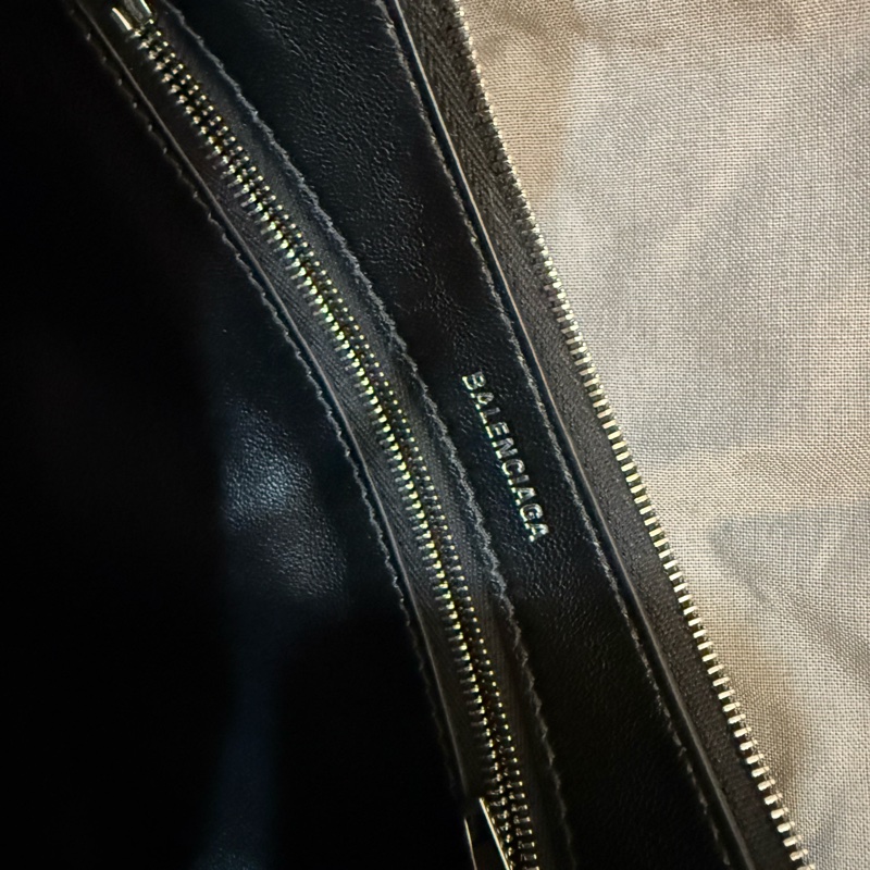 Balenciaga Mary-Kate Sling 肩背包-5