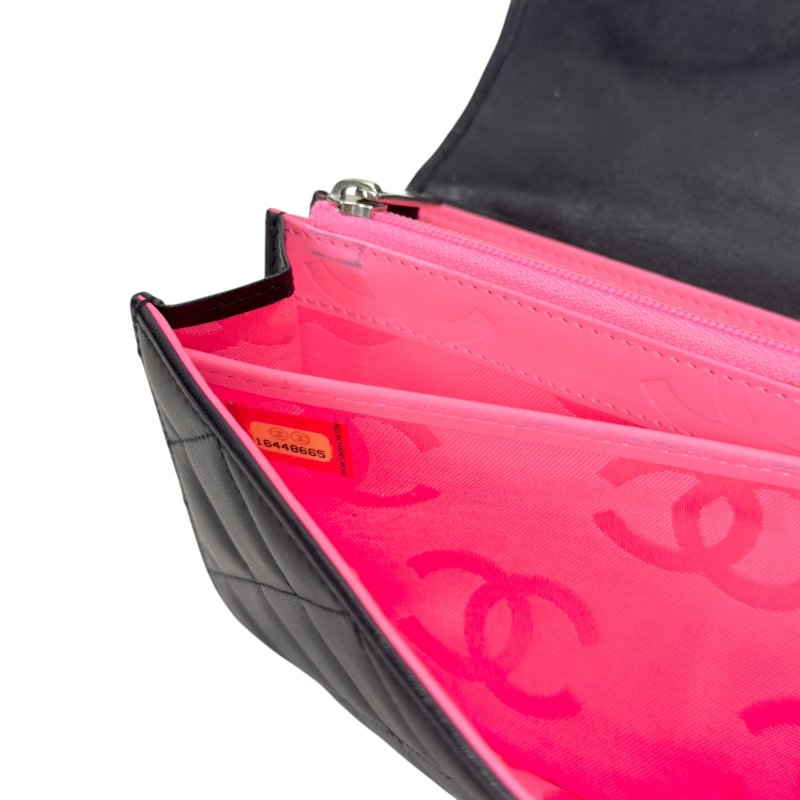 CHANEL *自加鏈>送無品牌扣+無品牌鏈帶* Cambon 長銀包 WOC-21