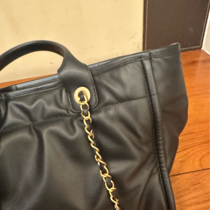 Chanel 全皮革沙灘包-6