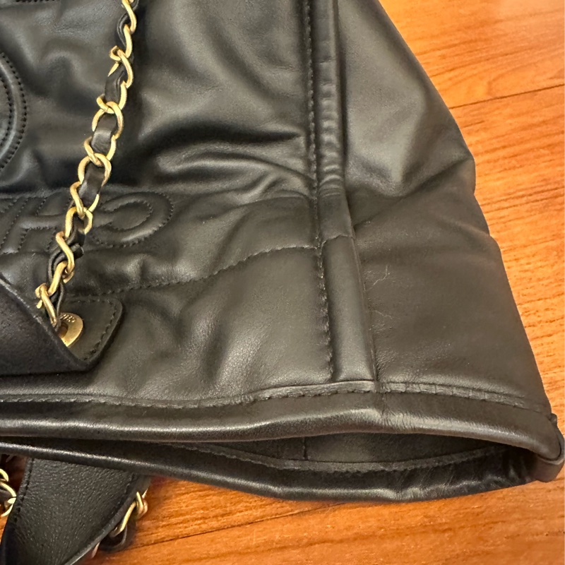 Chanel 全皮革沙灘包-19