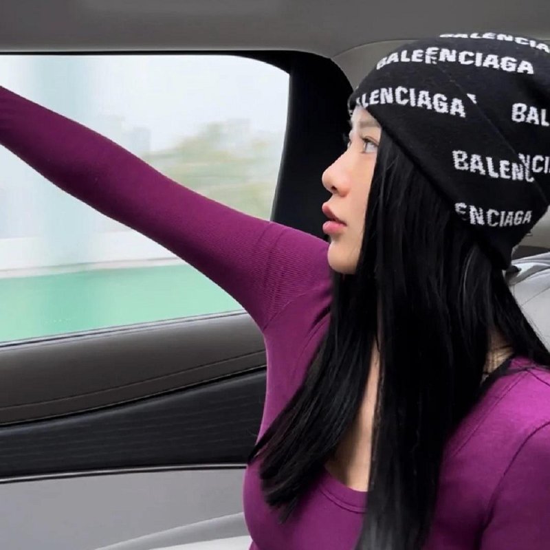 💎Han's house精品服飾💎Balenciaga 巴黎世家 滿版 針織 毛帽 義大利製 現貨 原價11500-5