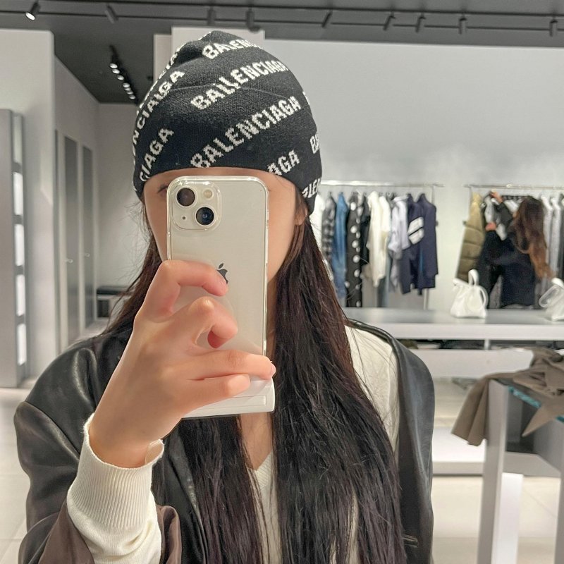 💎Han's house精品服飾💎Balenciaga 巴黎世家 滿版 針織 毛帽 義大利製 現貨 原價11500-7