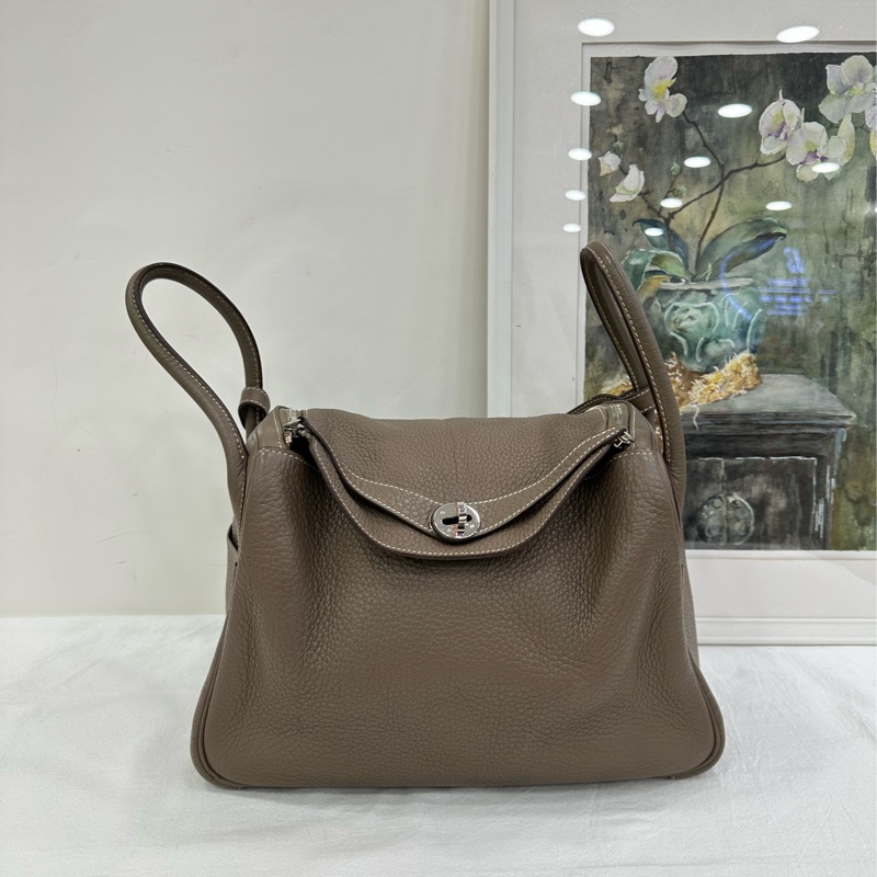 Hermes 大象灰Lindy30 銀扣 框K刻 TC皮-1