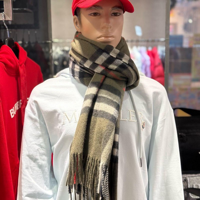 💎Han's house精品服飾💎Burberry 圍巾 格紋 羊毛 雙面 羊絨 中性 200X52 蘇格蘭制 現貨 原價25900-6