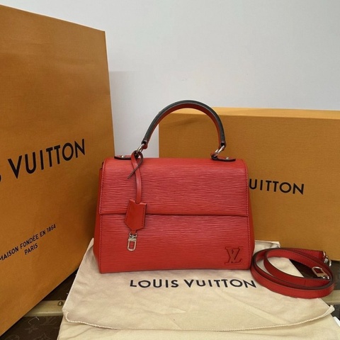 ️LV 紅色cluny 水波紋手提肩背斜背包25.5*19*5.5 98新配件盒子塵袋