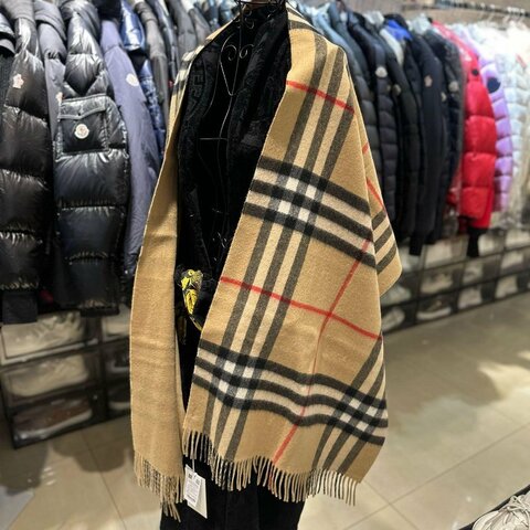 💎Han's house精品服飾💎Burberry 圍巾 格紋 羊毛羊絨 中性 210X50 蘇格蘭制 現貨 原價30000