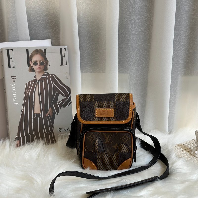 LOUIS VUITTON x NIGO聯名款 Nano amazone斜背包-0