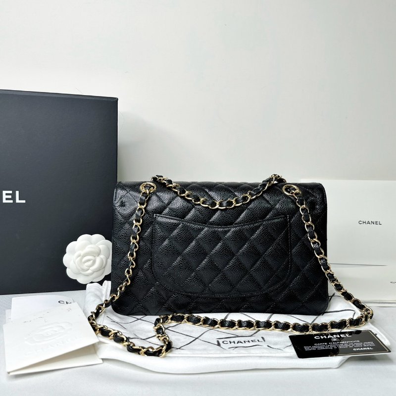 CHANEL 黑金牛Coco 25口蓋包-1