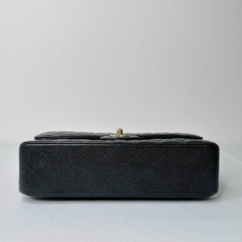 CHANEL 黑金牛Coco 25口蓋包-10