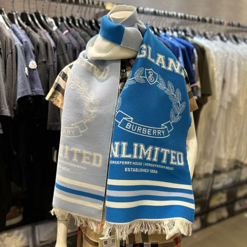 💎Han's house精品服飾💎 Burberry 圍巾 格紋 羊毛 中性 188X33CM 意大利製-0