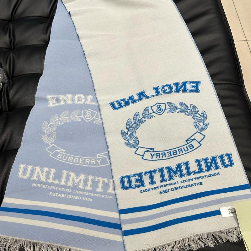 💎Han's house精品服飾💎 Burberry 圍巾 格紋 羊毛 中性 188X33CM 意大利製-3