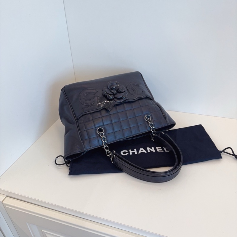 【98新🆕】Chanel 黑銀冰格 山茶花5號 雙C logo Tote 托特包手提包-4