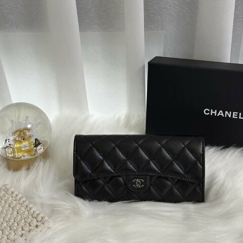 CHANEL 經典口蓋長夾 - 粒面牛皮黑銀