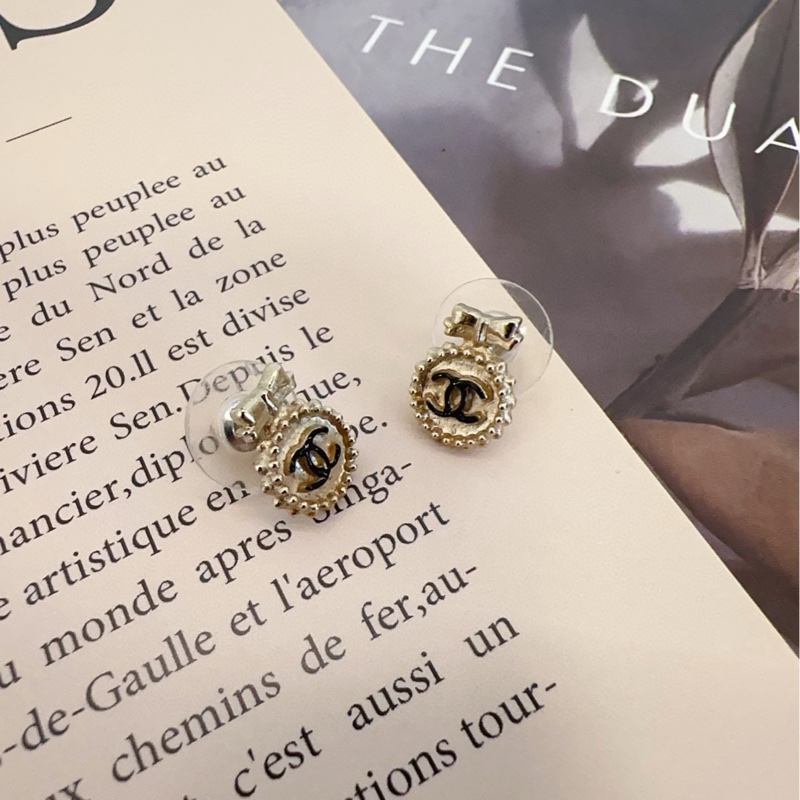 【99新🆕】Chanel 金色蝴蝶結🎀雙C logo耳釘-1