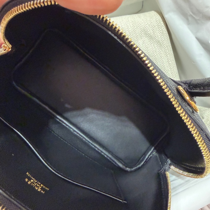 Hermes’s mini bolide 黑色山羊皮金扣-1