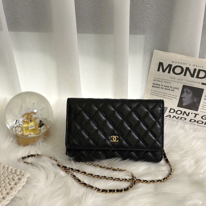 CHANEL 經典粒面牛皮WOC - 黑金-0