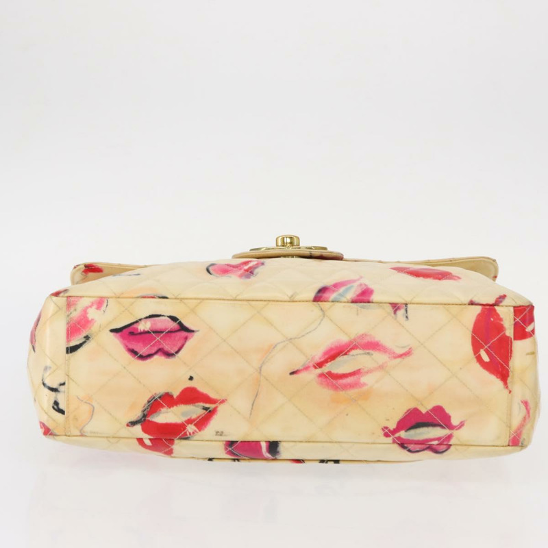 【日本直送】香奈兒 Matelasse 34 鏈條肩背包，乙烯基塗層，米色，金色雙C標誌，貨號 145579V-4