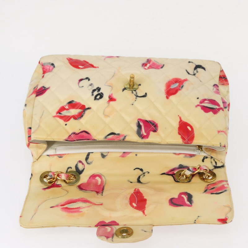 【日本直送】香奈兒 Matelasse 34 鏈條肩背包，乙烯基塗層，米色，金色雙C標誌，貨號 145579V-7