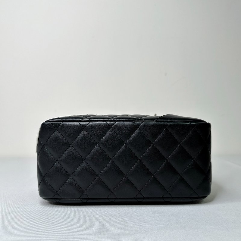 CHANEL 康朋保齡球手提包-8