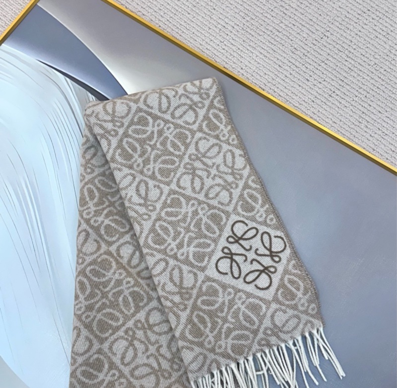 【全🆕】 LOEWE Anagram scarf 羅意威羊絨羊毛刺繡 奶茶色 圍巾頸巾女款 米色-2