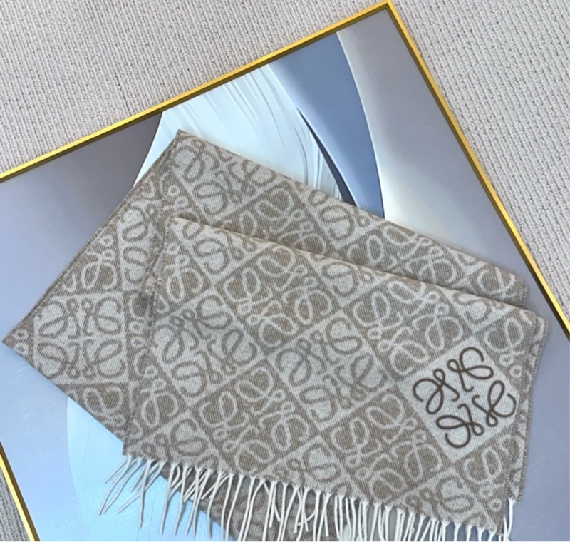 【全🆕】 LOEWE Anagram scarf 羅意威羊絨羊毛刺繡 奶茶色 圍巾頸巾女款 米色-3