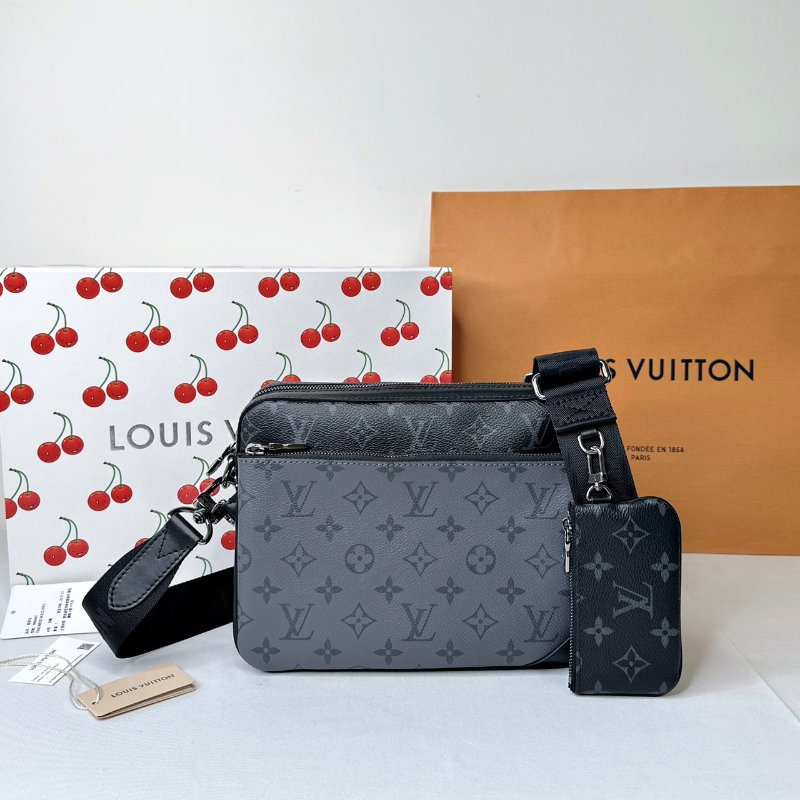 LV 全新Trio三合一郵差包-0