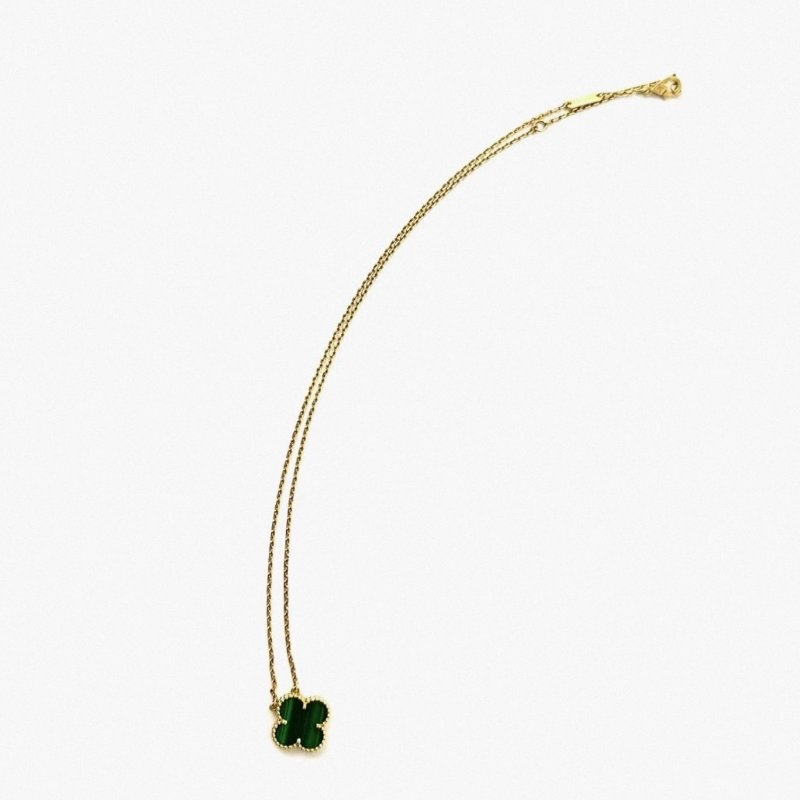 VCA 綠孔雀石四葉草項鍊 鏈長42cm 99新配件盒子保卡-4