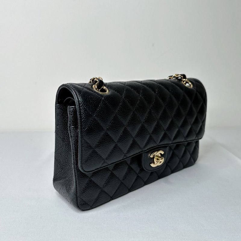 CHANEL 黑金牛Coco 25口蓋包-3