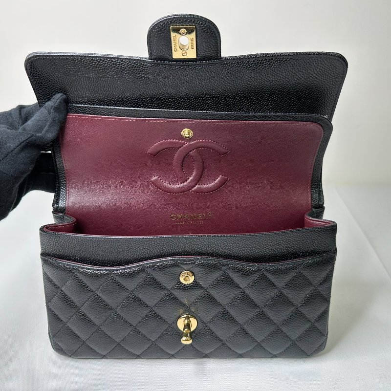 CHANEL 黑金牛Coco 25口蓋包-7