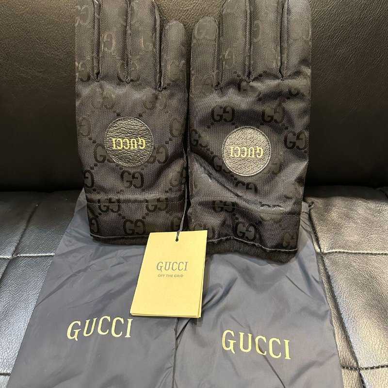 💎Han's house精品服飾💎 GUCCI 老花 手套-0