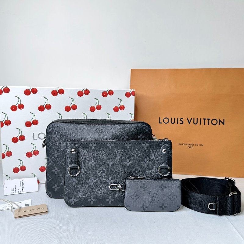 LV 全新Trio三合一郵差包-1