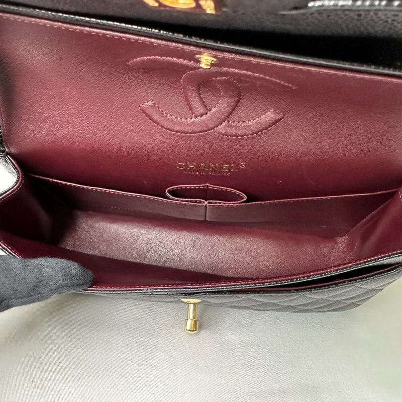 CHANEL 黑金牛Coco 25口蓋包-8