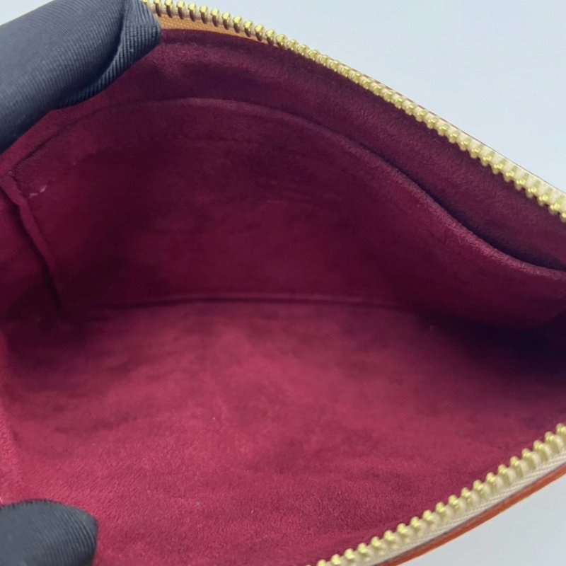 LV 村上隆聯名白三彩麻將包 20*11*1 98新配件塵袋-1