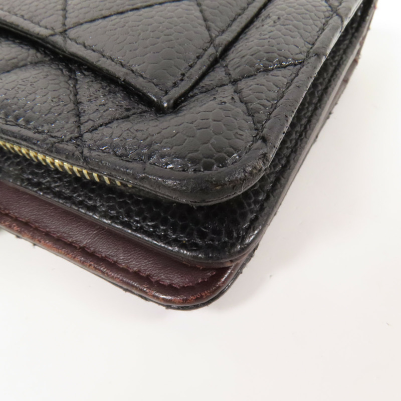 CHANEL 牛皮皮革Fold Wallet金扣錢包-12