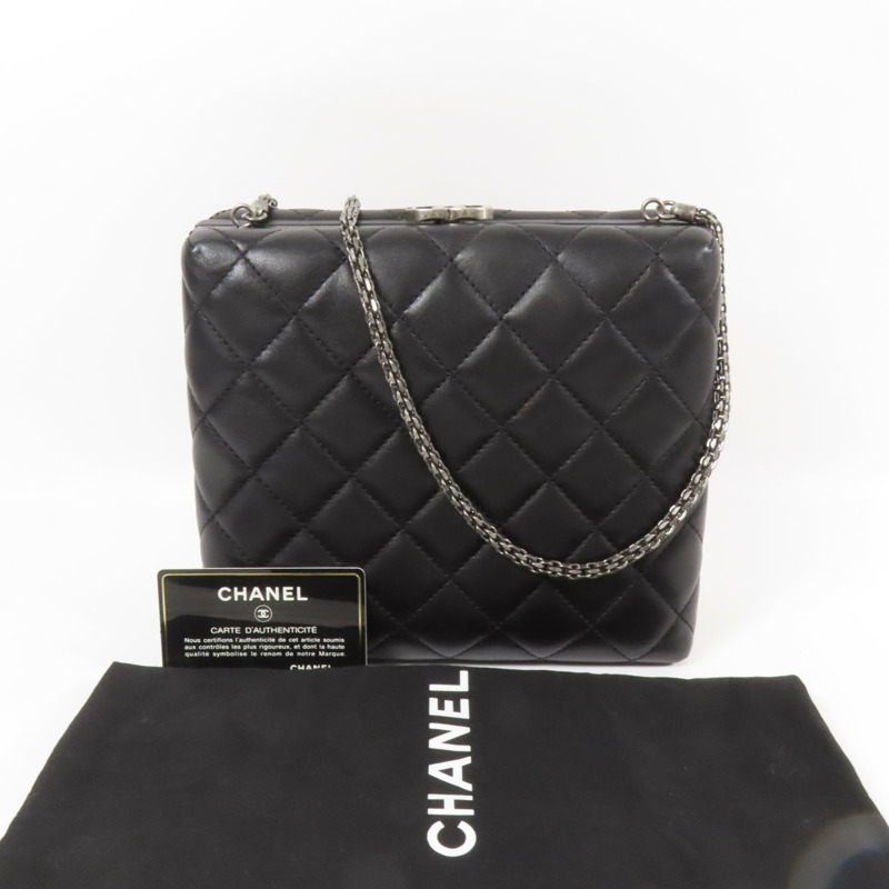 CHANEL 牛皮皮革Chain Shoulder鏈帶肩背袋-10