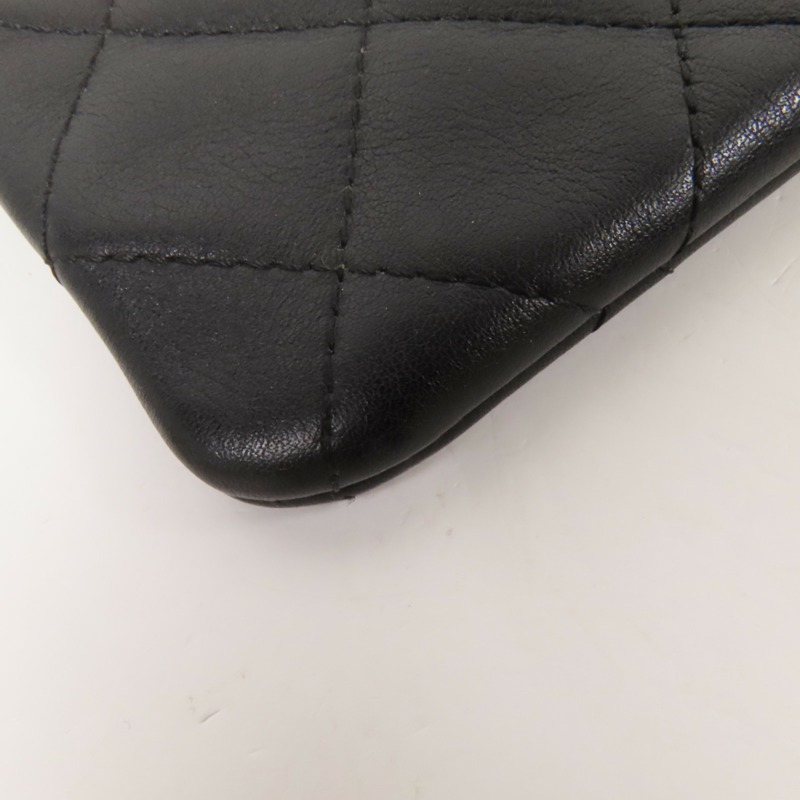 CHANEL 羊皮皮革Pouch銀扣手拿包-9