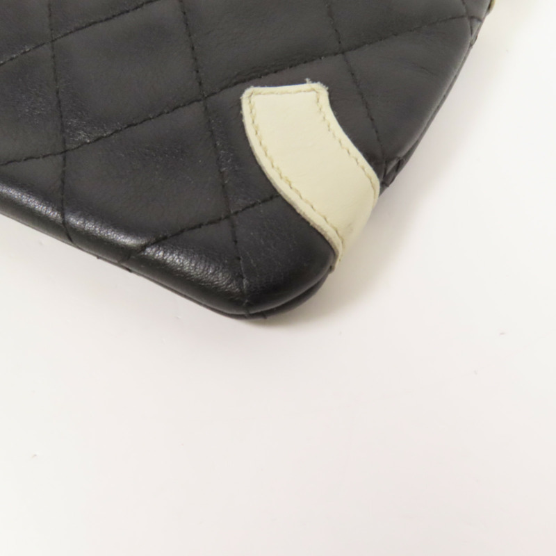 CHANEL 羊皮皮革Pouch銀扣手拿包-10