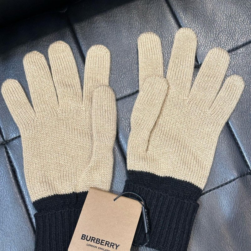 💎Han's house精品服飾💎Burberry 手套 現貨 原價8400-3