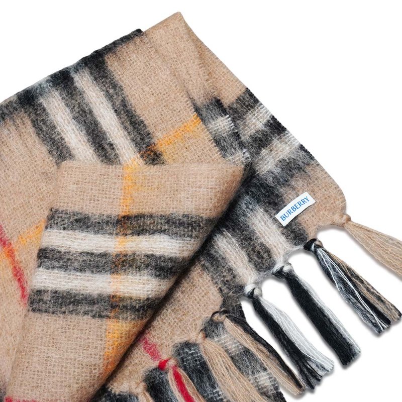 Burberry 馬海毛流蘇格紋圍巾(8112967-沙色)-4