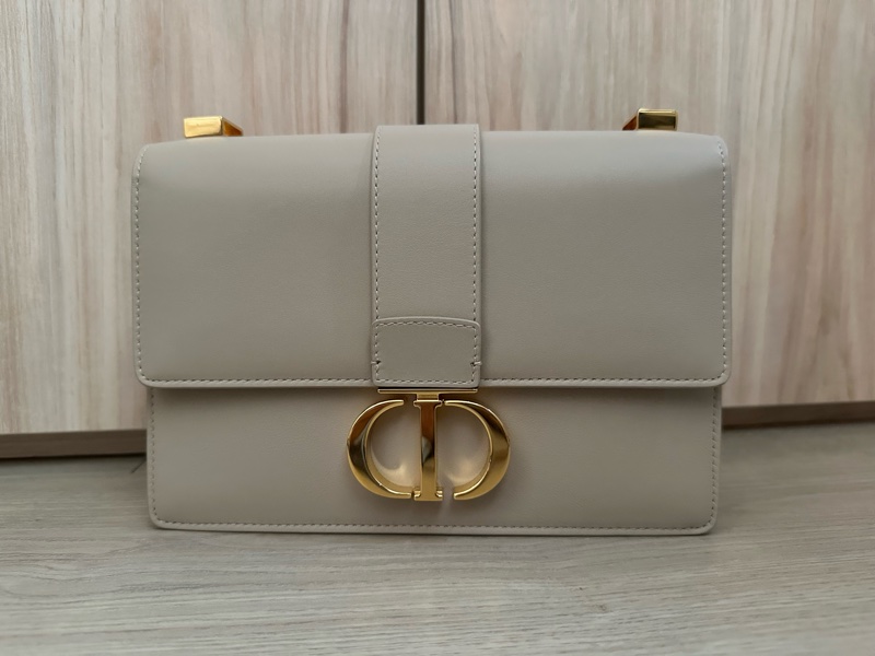 Dior Small 30 Montaigne Bag 小號 奶茶色 蒙田包-0