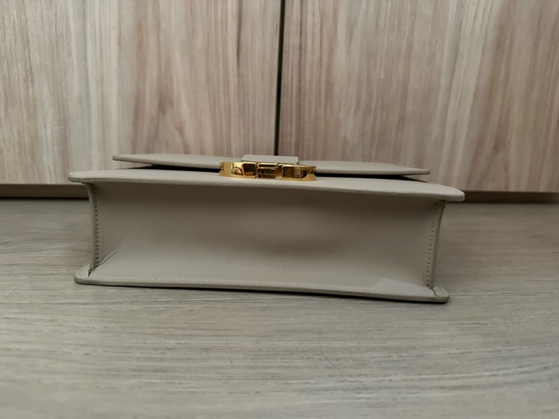 Dior Small 30 Montaigne Bag 小號 奶茶色 蒙田包-4