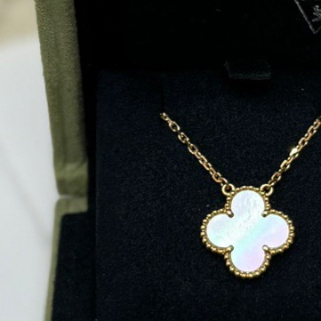 【全套有卡🩷】VCA 中號白花四葉草項鍊18K金-4