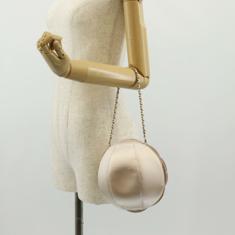 【日本直送】香奈兒山茶花鏈肩背包，緞麵粉紅金色雙C標誌，貨號150477V-30