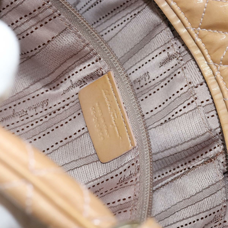 【日本直送】Salvatore Ferragamo Vala 琺瑯手提包 2way 米色 銀色 Auth 150429-11