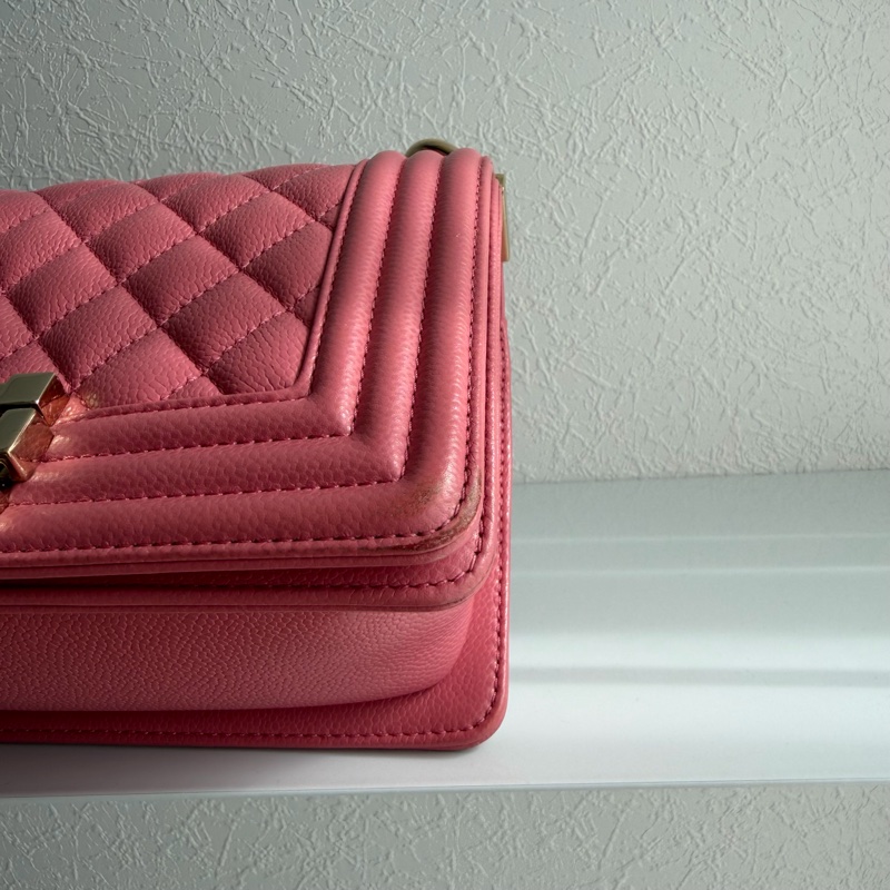 Chanel荔枝粉色金Boy20公分-20