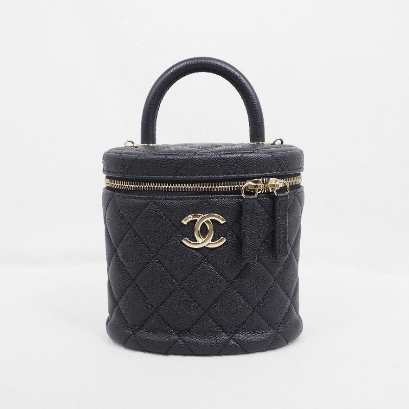 CHANEL 黑色金扣vanity case 晶片款-1