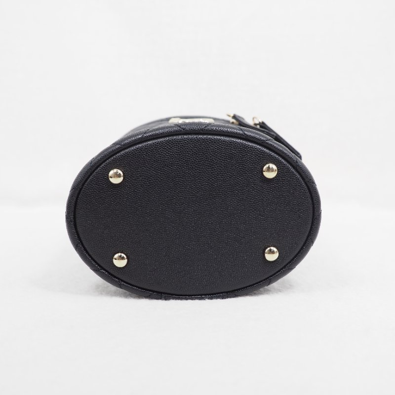 CHANEL 黑色金扣vanity case 晶片款-7