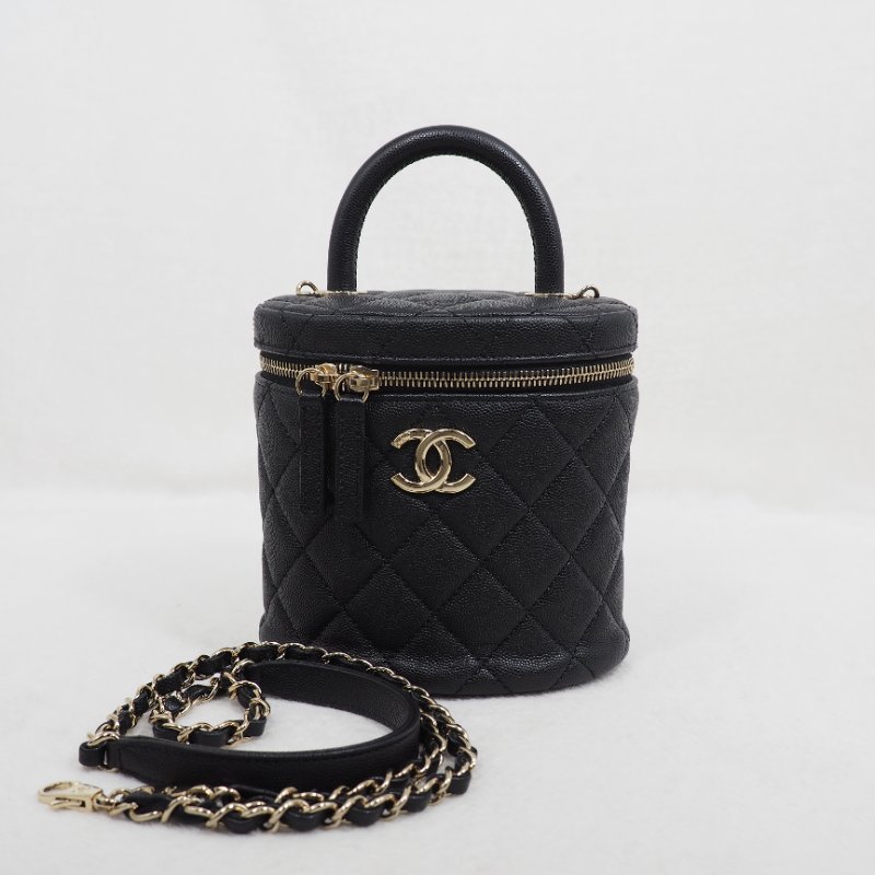 CHANEL 黑色金扣vanity case 晶片款-15